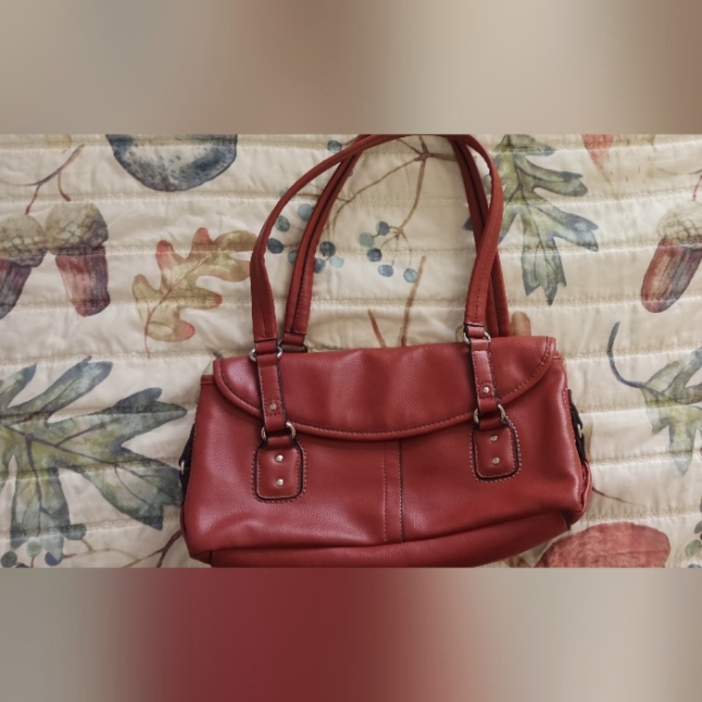 Relic handbag